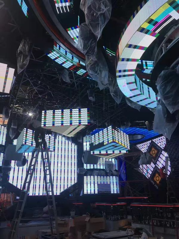 Écran d'affichage à LED intérieur de 500 x 500 mm95